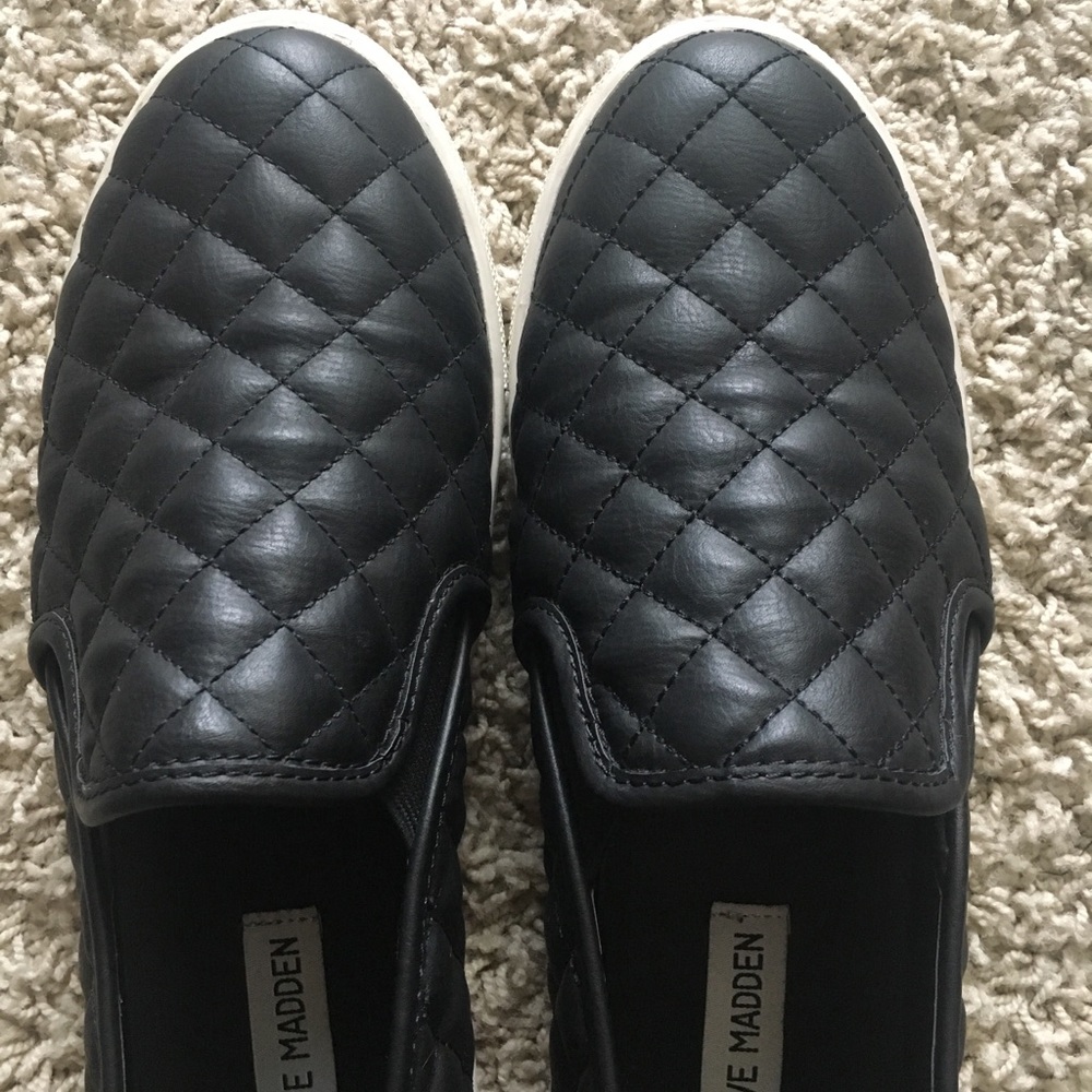 Steve Madden Eventric-Q Platform Sneakers